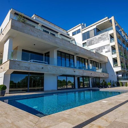 Club Panorama Residence Alsoors Luaran gambar